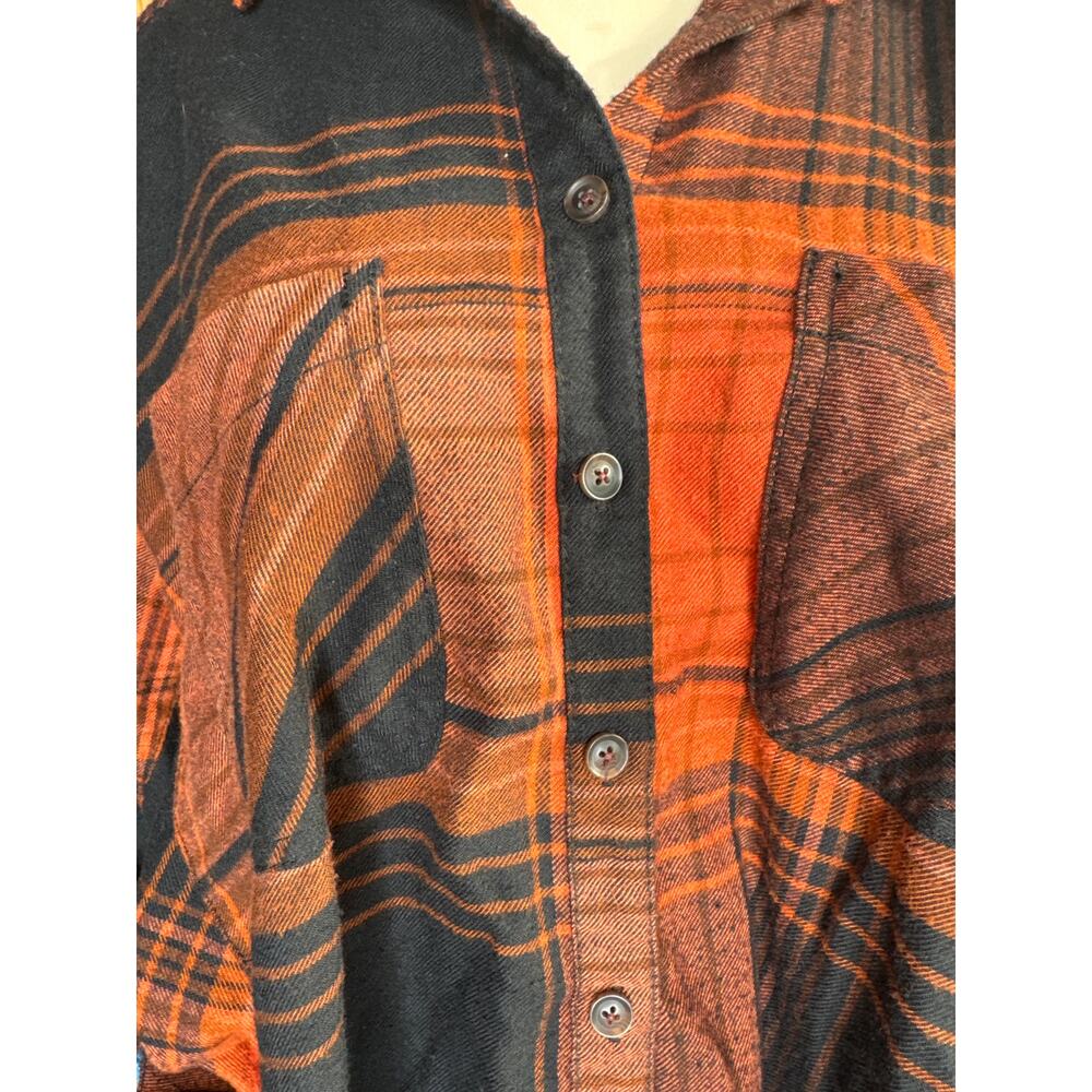 Urban Outfitters BDG Plaid Button-Down Shirt – Women’s Size Small - Picture 3 of 9